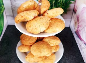 Une photo de Cookies aux lardons et aux deux fromages #septembre