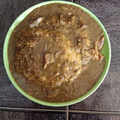 A picture of Tuwon Albo with dried boabo soup.