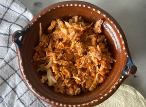 Una foto de Tinga de pollo muy fácil