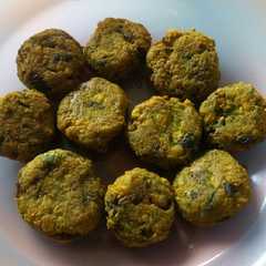 A picture of Bola bola cinta bu coy.