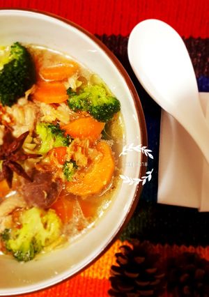 Foto resep Sup Ayam Rempah 🥘