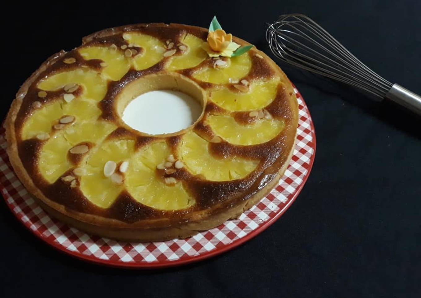 Tarte amandine ananas