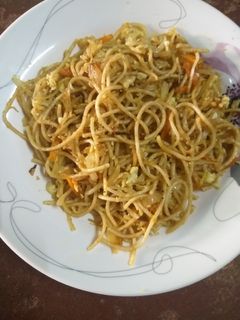 வெஜ் நூடுல்ஸ் செய்முறை முக்கிய புகைப்படம்