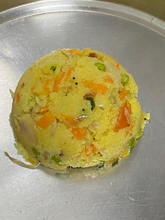 குவிக் கிச்சடி (kichidi recipe in tamil) செய்முறை முக்கிய புகைப்படம்