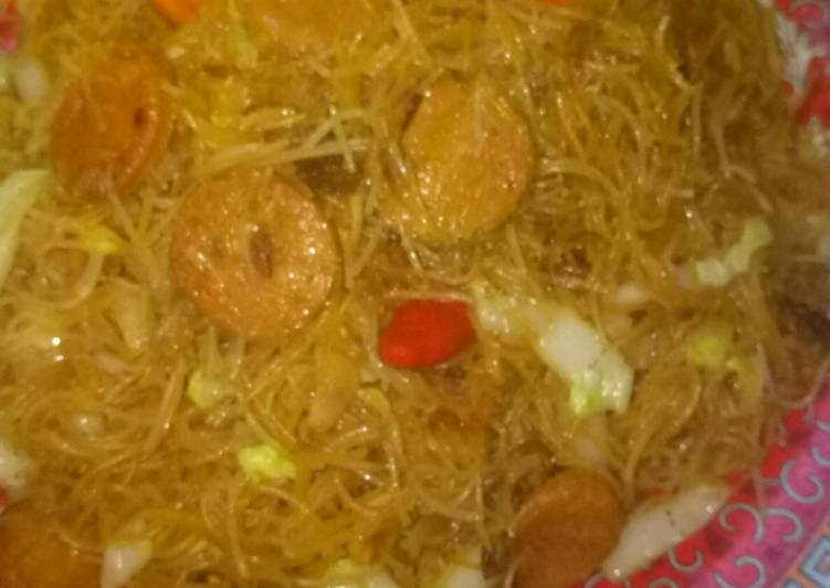 Resep Bihun Sosis Sawi Putih Ala-Ala Me Lezat