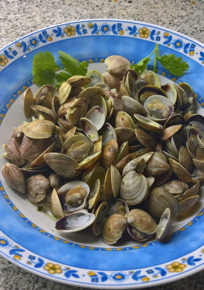 Una foto de Chirlas al pil pil