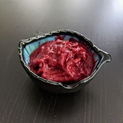 A picture of Delicious low-sugar homemade ice-cream.