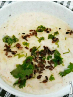 A picture of Cucumber Raita.