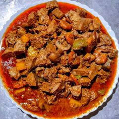 A picture of Jackfruit Prawn Mushroom Curry.
