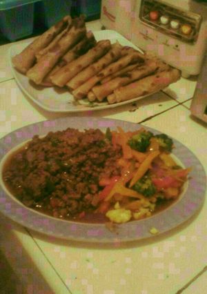 A picture of Minced meat with chapati.