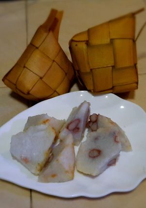Foto resep Pulen nya ketupat lebaran presto isi kacang merah
