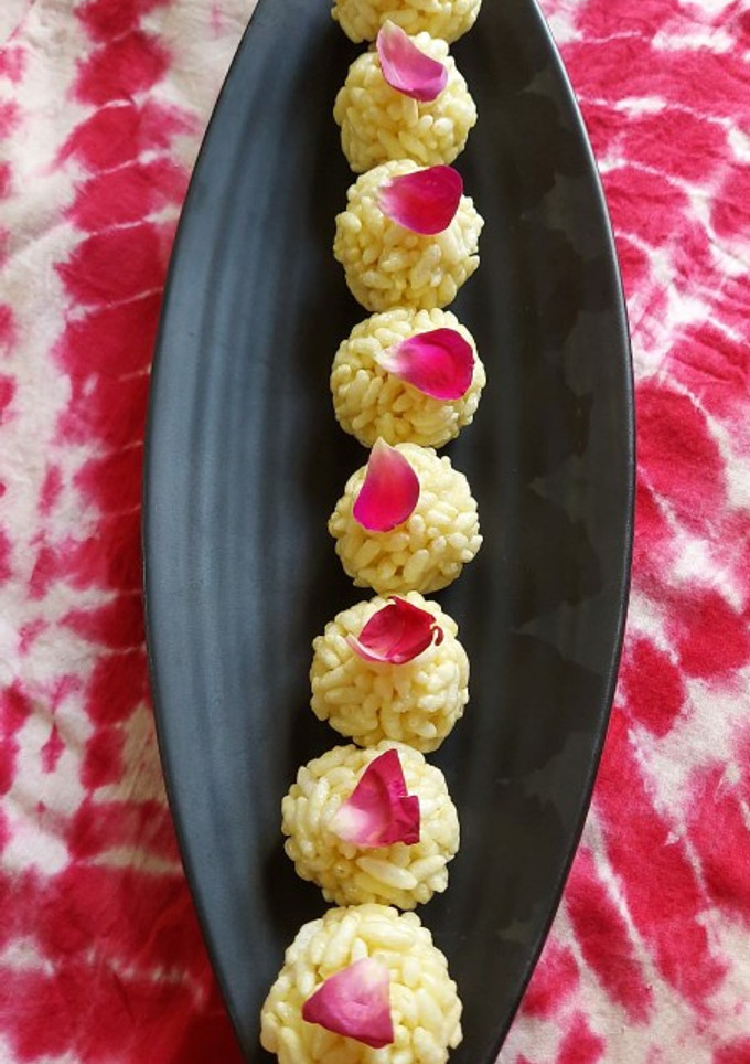 મમરા ના લાડુ (Mamara Ladoo Recipe In Gujarati) રેસીપી મુખ્ય ફોટો