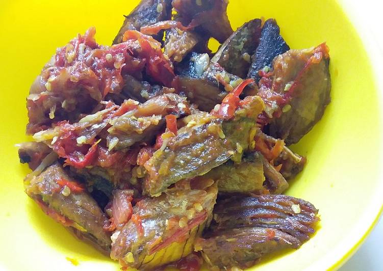 Sambal ikan cue