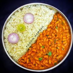 A picture of Rajma chawal.