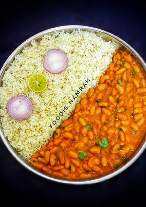 A picture of Rajma chawal.