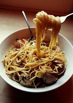 白酒蛤蠣扁麵 Linguini alle vongole 的食譜成品照片
