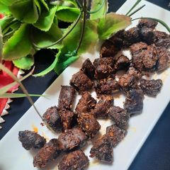 A picture of Beef tikka kaleji chunks.