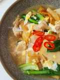Wat Tan Hor in Egg Gravy / Flat Rice Noodles in Egg Gravy