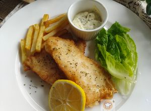 Gambar Fish And Chips (Tartar Sauce)