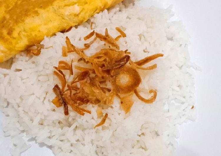 Nasi Uduk Magicom