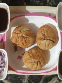 खस्ता आलू कचौड़ी (khasta aloo Kachori recipe in hindi) रेसिपी मुख्य फोटो