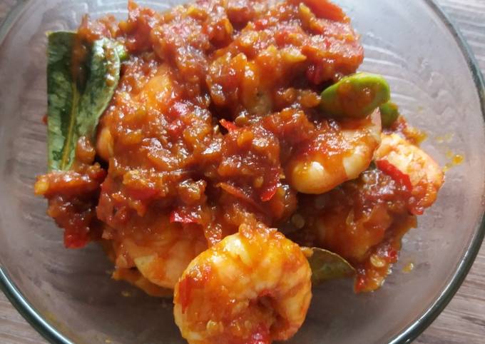 Udang balado