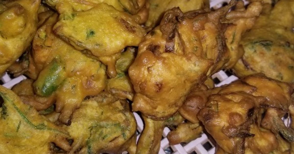 Besan Pyaz Ke Pakode Recipe by Shaziya Mirza - Cookpad