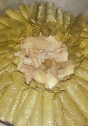 صورة لوصفة يبرق ورق العنب مع جناحات