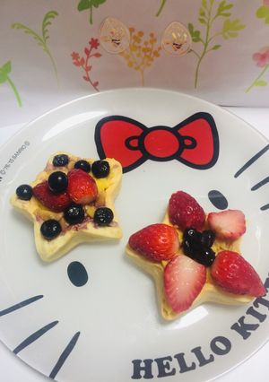 Una foto de Mini tarta de frutas con crema pastelera!!