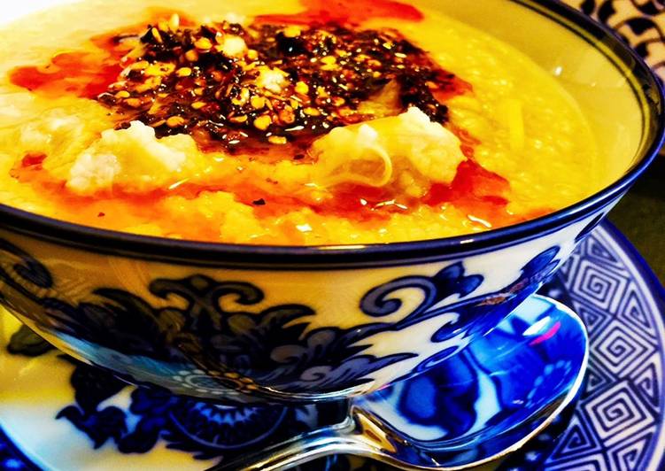 Steps to Make Any-night-of-the-week Chicken &amp; Rice Porridge with Homemade Chilli Oil