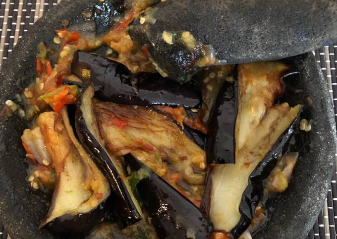 Wajib coba! Bagaimana cara membuat Sambel Terong Ungu Sederhana dari Jerman dijamin menggugah selera