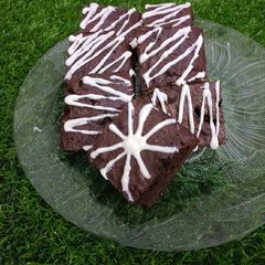 A picture of Double chocolate fudge brownies.