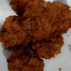 A picture of Chicken cheese ball.