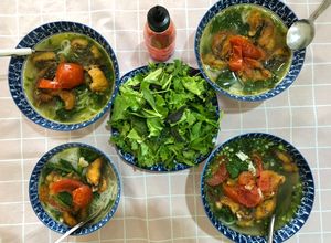 Hình của món Bún canh cá rô.