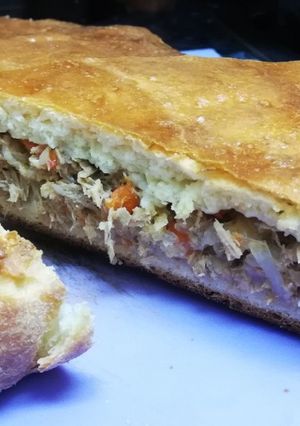 Una foto de Empanada Gallega de Atún