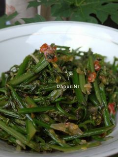 Foto resep Tumis pakis paku