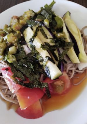 A picture of Chilled Soba with Grated Yam & Okra.