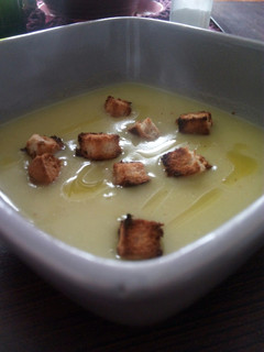 Una foto de Crema de arvejas