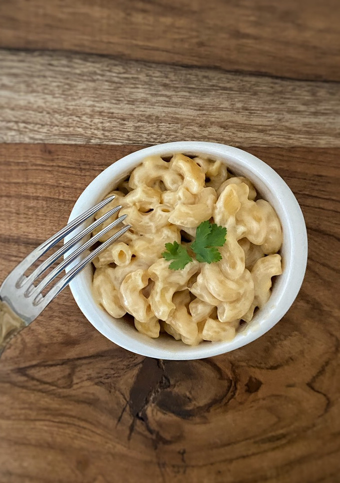 Una foto de Mac and cheese en microondas en 10 minutos