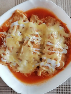 Una foto de Enchiladas rojas bien mexicanas 🌶️🇲🇽