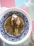 Pollo en chile Verde con nopales