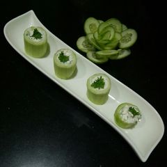 A picture of Cucumber yogurt Rulade.