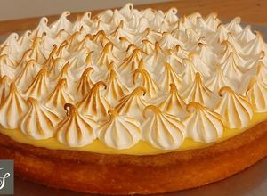 Une photo de Tarte meringuée à la mandarine