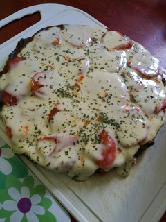Una foto de Pizza súper express en sartén, con harina de trigo sarraceno