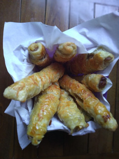 Foto resep Bolen Pisang Lilit (kulit pastry instan)