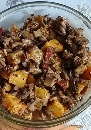 Gombás Brassói. Ahogy mi szeretjük! recept fotója
