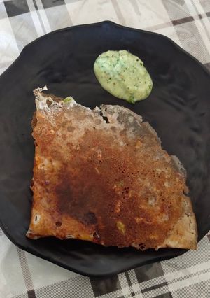 રવા ઢોસા (Rava Dosa Recipe In Gujarati) રેસીપી મુખ્ય ફોટો