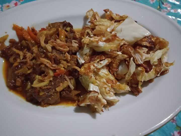 Bagaimana Membuat RESEP KOL GORENG WITH DAGING TUMIS - DAPUR MARISA, Bisa Manjain Lidah