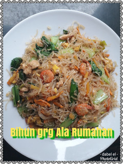 Foto resep Bihun goreng Ala Rumahan