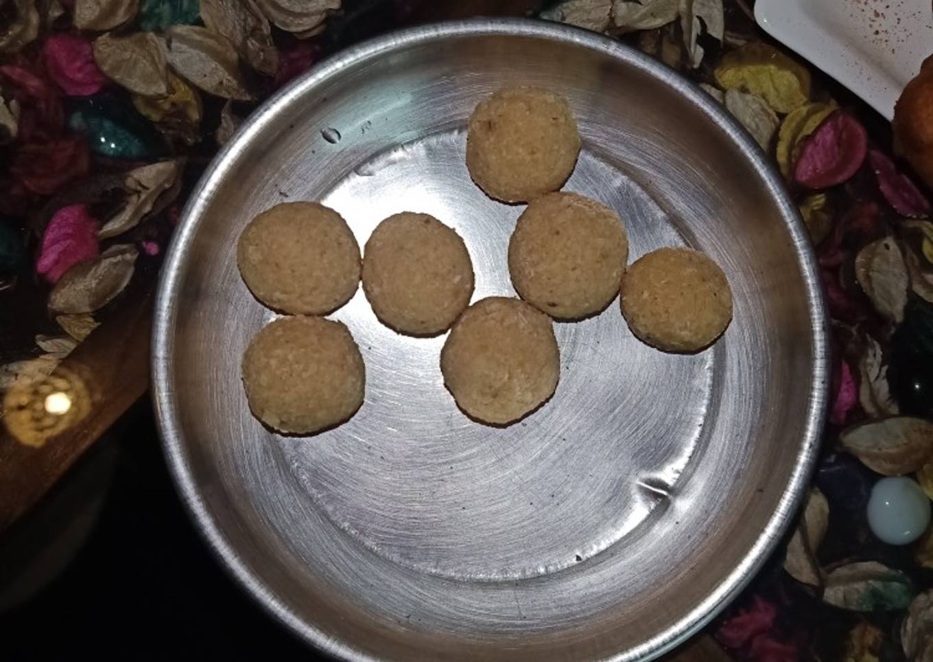 How to Prepare Quick Jaggery coconut ladoo